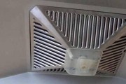 家用油烟机出口清洗方法（保持油烟机出口清洁是关键）