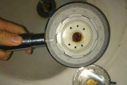 热水器为何出不了水（探究热水器压力小的原因）