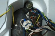 电热水器管道故障维修指南（解决电热水器管坏的方法和技巧）