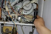 为什么热水器会自动跳闸（探究热水器跳闸的原因和解决方法）