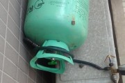 空调加氟的原因与作用（探究空调加氟的必要性及效果）