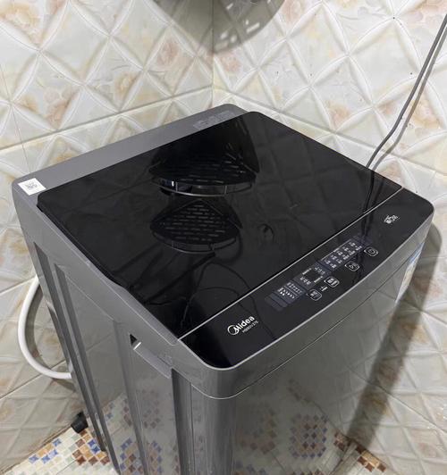 美的洗衣机E4故障解析（探究美的洗衣机E4故障原因及解决方法）