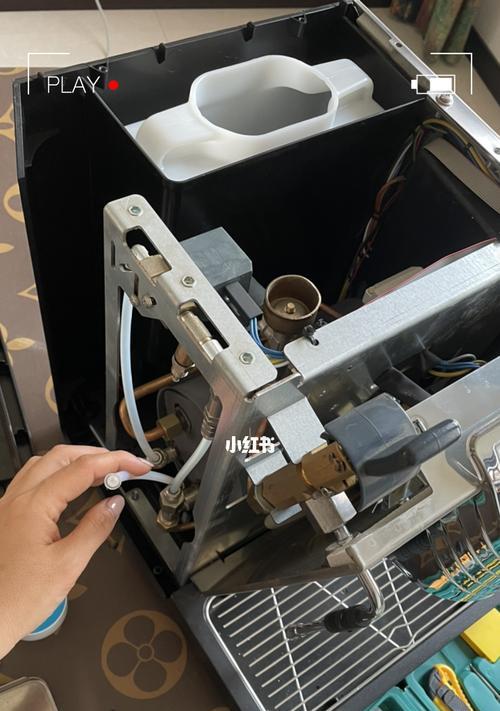 家用咖啡机散热不好的解决方法（轻松解决家用咖啡机散热问题）