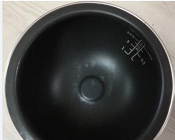 电饭煲内胆长霉菌如何处理（清洁与消毒的有效方法）