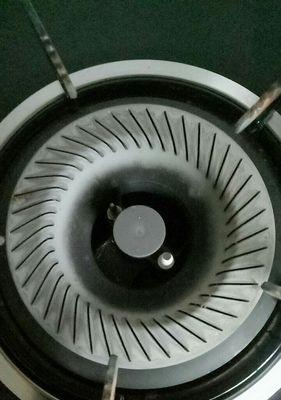 探索博莱克燃气灶故障的解决方案（解读博莱克燃气灶故障原因及维修技巧）