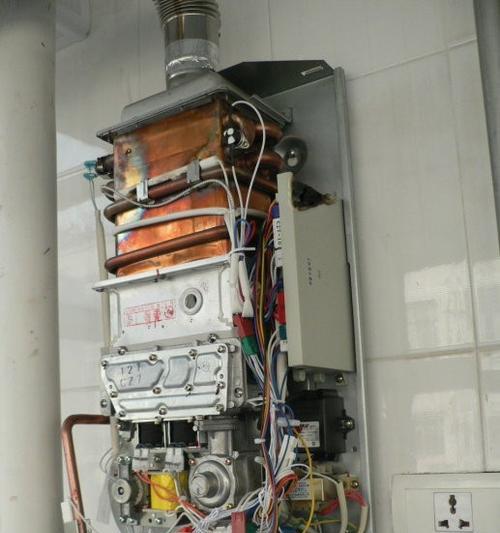 热水器距离远了如何修复（有效方法解决热水器距离过远的问题）