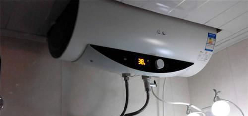 电热水器内胆漏水（探讨电热水器内胆漏水的原因和解决方案）