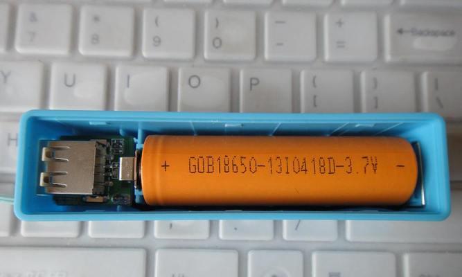 带电池电脑显示器开盖方法是什么？