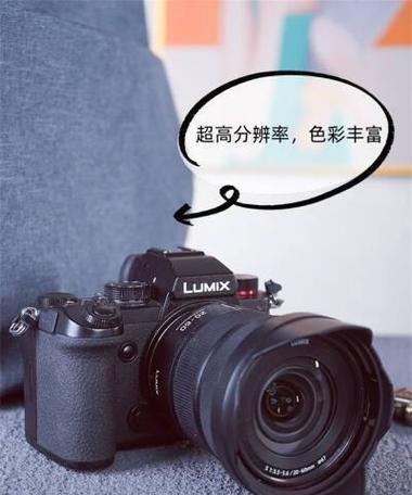 超越数码相机的手机型号是什么？这款手机的拍照功能如何？