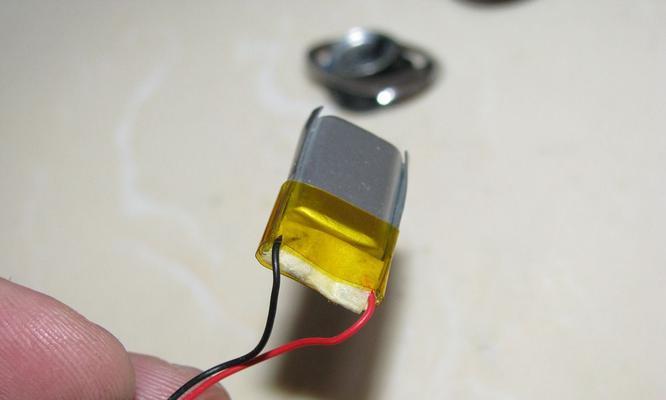 蓝牙耳机发动机的拆解方法是什么？拆解过程中需要注意什么？