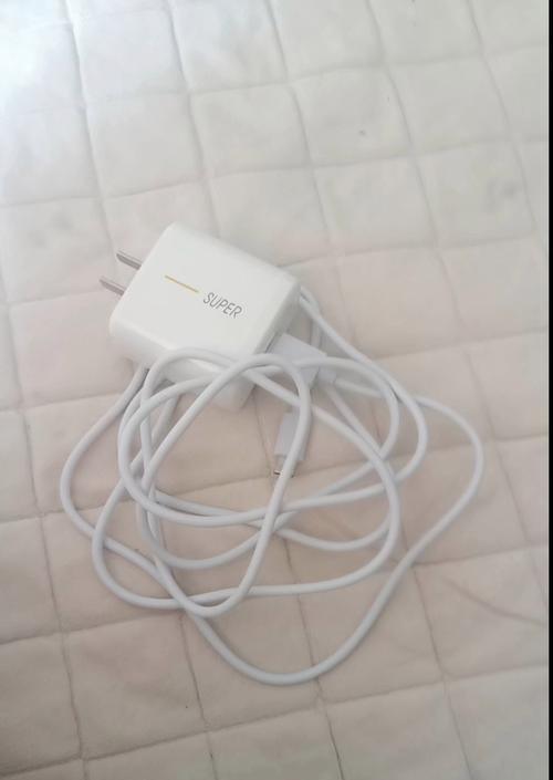 真我手机原装充电器哪里买？如何辨别真伪？